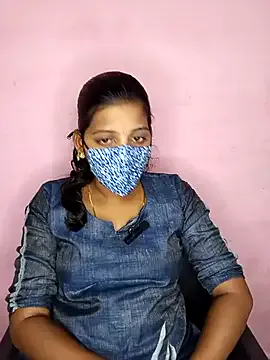 Nicoleevien – webcam model profile photo Image 8