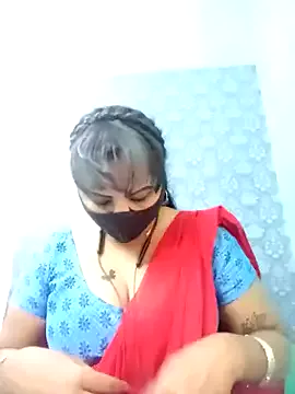 Sssonya – webcam model profile photo Image 2