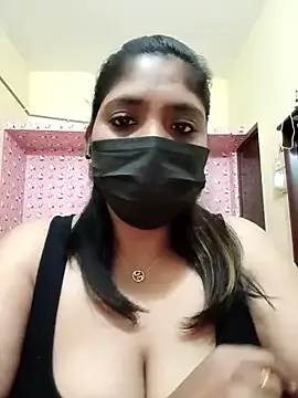 blonde_bigtits – webcam model profile photo Image 5