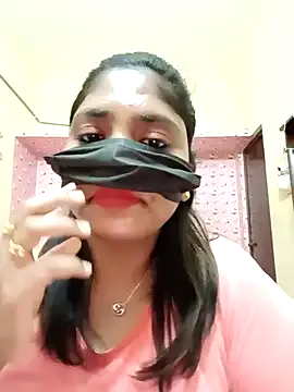 blonde_bigtits – webcam model profile photo Image 7