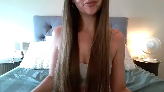 hot_wife_35 – webcam model profile photo Image 7