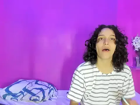 stefania_lerner – webcam model profile photo Image 5