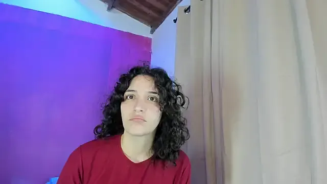 stefania_lerner – webcam model profile photo Image 6