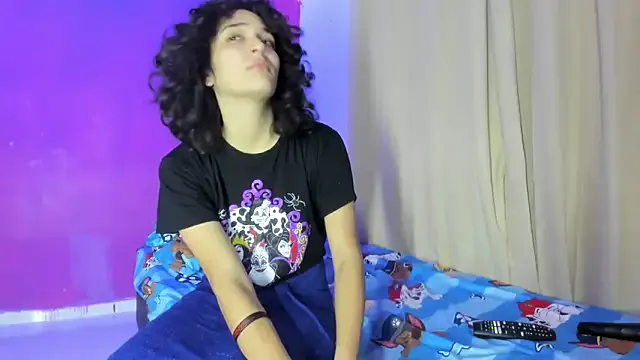 stefania_lerner – webcam model profile photo Image 7