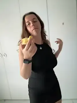 batmancatwoman17 – webcam model profile photo Image 17