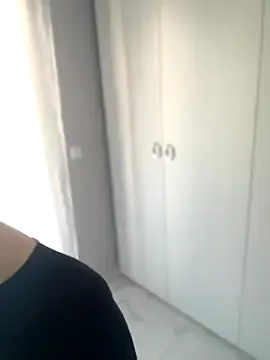 batmancatwoman17 – webcam model profile photo Image 3