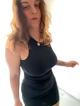 batmancatwoman17 – webcam model profile photo Image 5