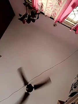 curvyflawless – webcam model profile photo Image 5