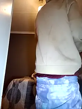 ClaireBree – webcam model profile photo Image 8