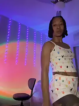 Kamila151 – webcam model profile photo Image 18