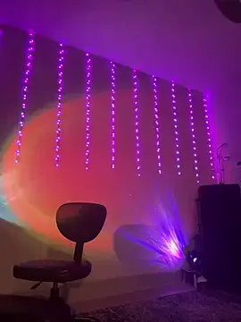 Kamila151 – webcam model profile photo Image 7