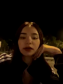 husa_Malikaa – webcam model profile photo Image 19