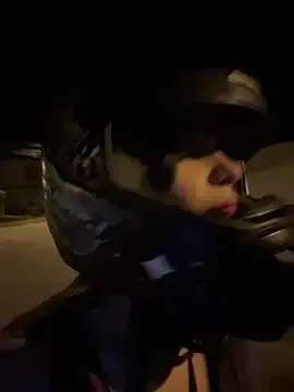 husa_Malikaa – webcam model profile photo Image 3