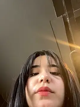 husa_Malikaa – webcam model profile photo Image 7