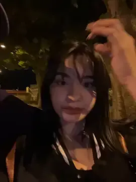 husa_Malikaa – webcam model profile photo Image 9