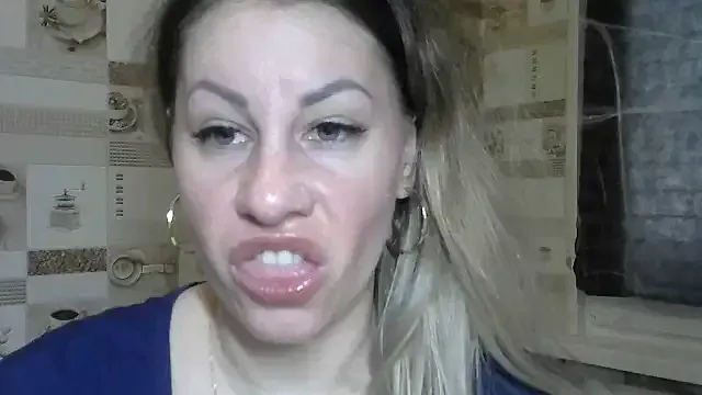 Simone_Miller – webcam model profile photo Image 5