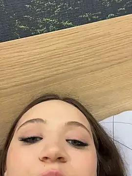 LukeLouHarvey – webcam model profile photo Image 7