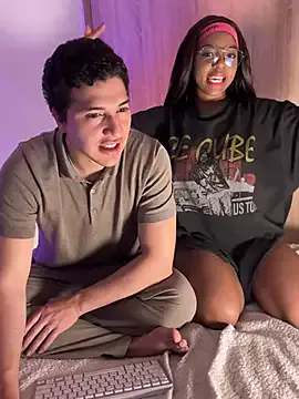 Aurora_-77 – webcam model profile photo Image 2