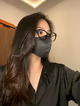 Nicoleevien – webcam model profile photo Image 16