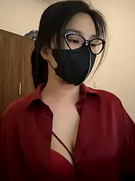 Nicoleevien – webcam model profile photo Image 4