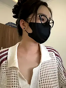 Nicoleevien – webcam model profile photo Image 6