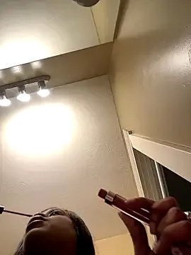 ivy69_9 – webcam model profile photo Image 15