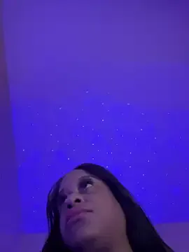 ivy69_9 – webcam model profile photo Image 9