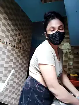 ReiningAffaire – webcam model profile photo Image 13