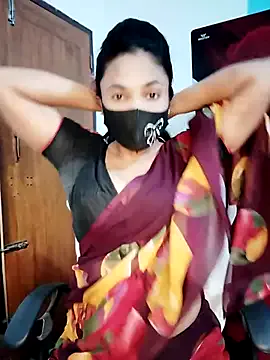 ReiningAffaire – webcam model profile photo Image 14