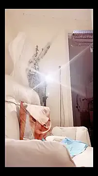 curvyflawless – webcam model profile photo Image 10