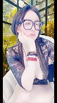 curvyflawless – webcam model profile photo Image 11