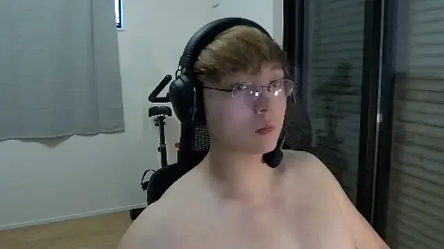 _miss_hinata_ – webcam model profile photo Image 12