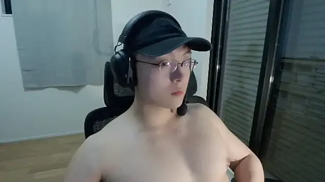 _miss_hinata_ – webcam model profile photo Image 6