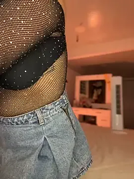 kriskras__ – webcam model profile photo Image 11