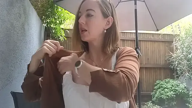 curvyflawless – webcam model profile photo Image 13