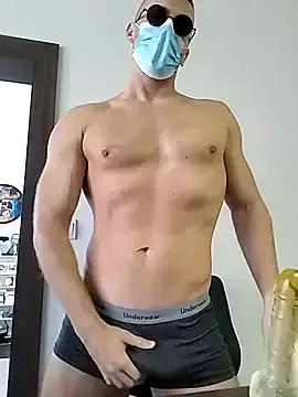 Real18sis_sex_sis – webcam model profile photo Image 17