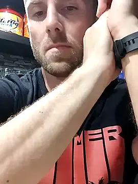 Real18sis_sex_sis – webcam model profile photo Image 18