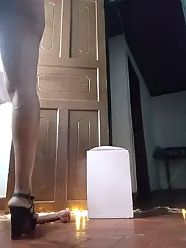 Melina-Mars – webcam model profile photo Image 11