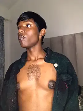 Alina_Vibe_Me – webcam model profile photo Image 18