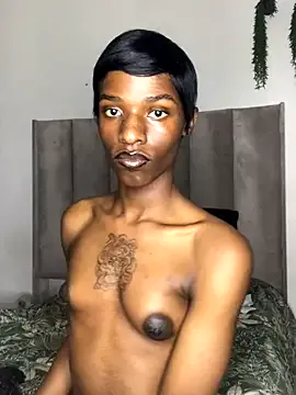 Alina_Vibe_Me – webcam model profile photo Image 19