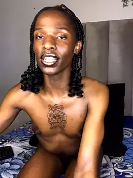 Alina_Vibe_Me – webcam model profile photo Image 5