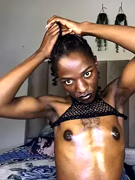 Alina_Vibe_Me – webcam model profile photo Image 6