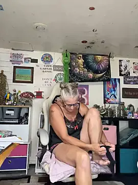 Baby_asha – webcam model profile photo Image 5