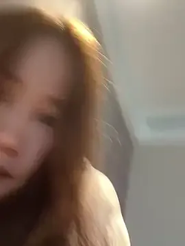 mon1_day – webcam model profile photo Image 4