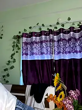 RollDolls – webcam model profile photo Image 10