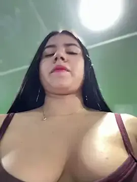 blonde_bigtits – webcam model profile photo Image 14