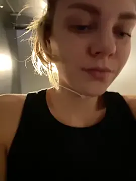 priya_sharma02 – webcam model profile photo Image 16