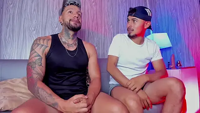 Sexandfire – webcam model profile photo Image 3