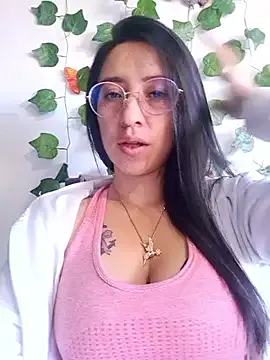 AyreenMoore – webcam model profile photo Image 10