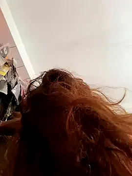 hotmilfbitch – webcam model profile photo Image 12